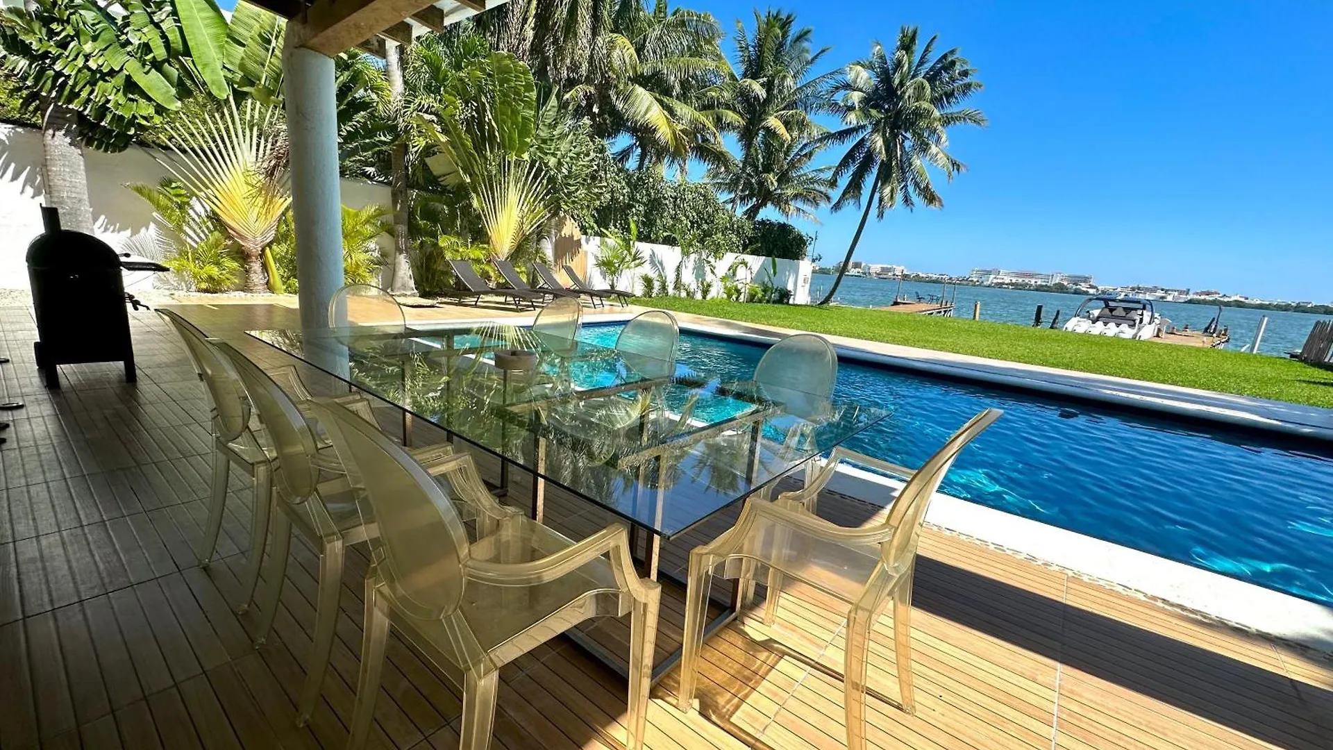 Apartment Don Village - 5Br Luxury Waterfront Private Villa By Solmar Rentals Cancun