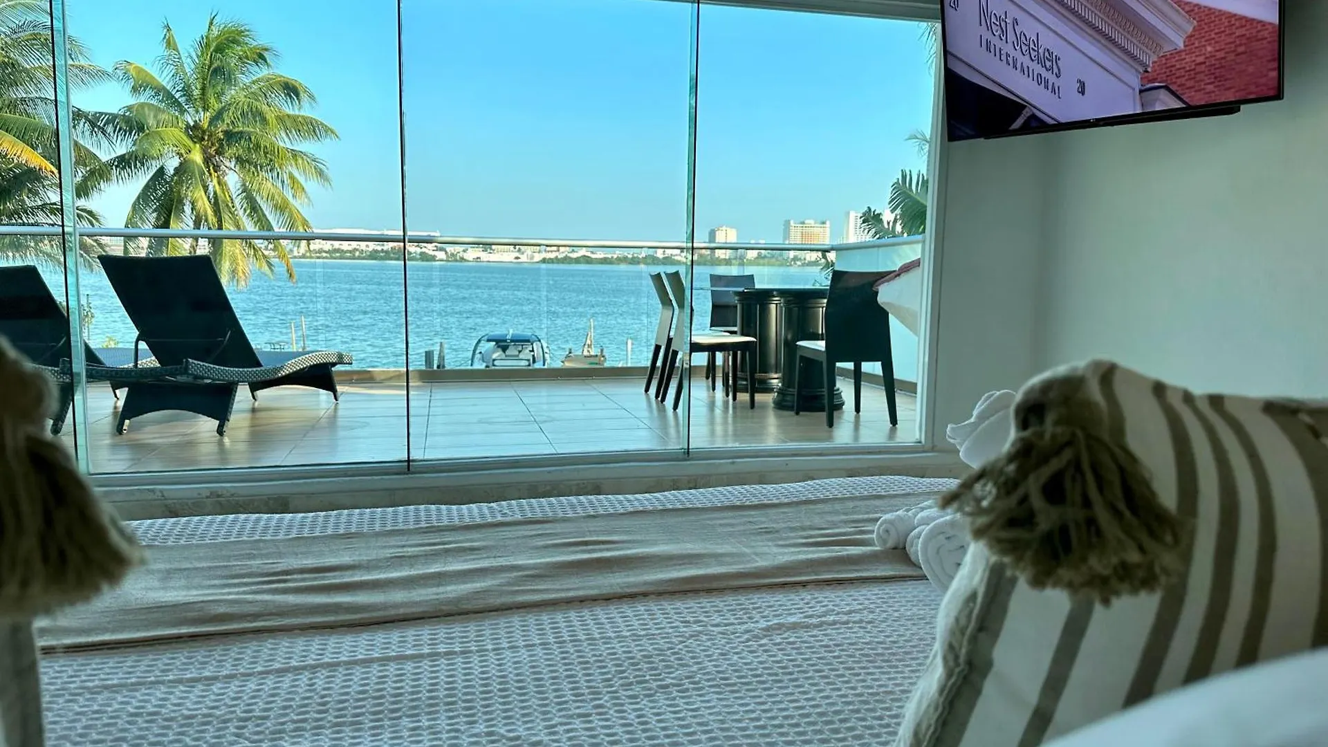 Don Village - 5Br Luxury Waterfront Private Villa By Solmar Rentals Cancun Mexico