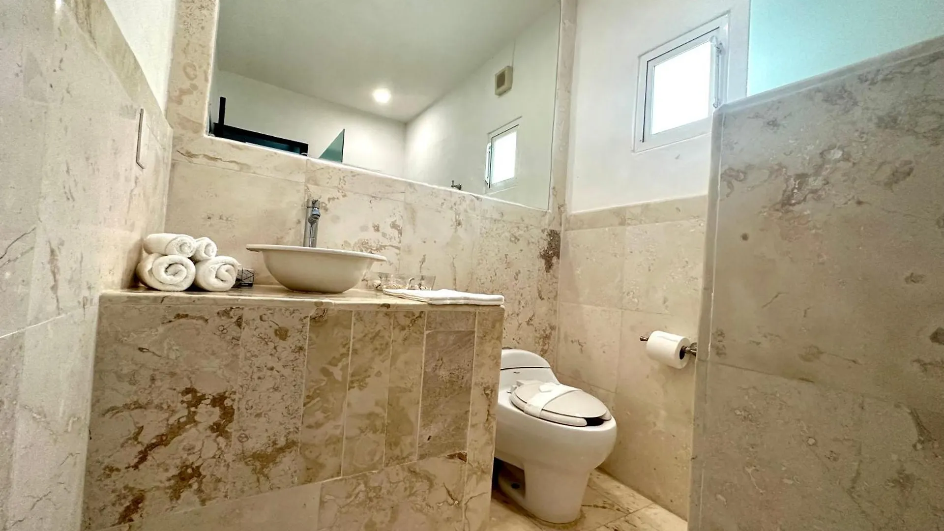 Don Village - 5Br Luxury Waterfront Private Villa By Solmar Rentals Cancun