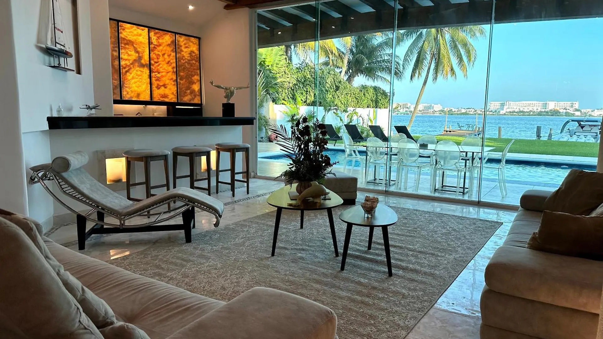 Don Village - 5Br Luxury Waterfront Private Villa By Solmar Rentals Cancun Mexico