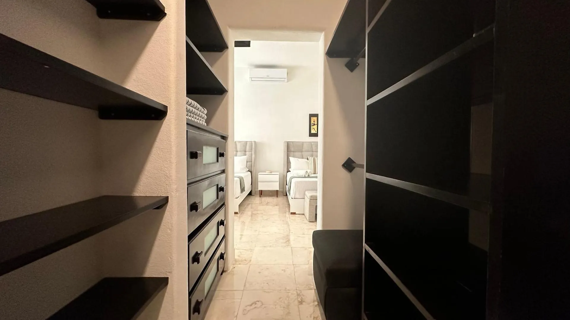 Apartment Don Village - 5Br Luxury Waterfront Private Villa By Solmar Rentals Cancun Mexico